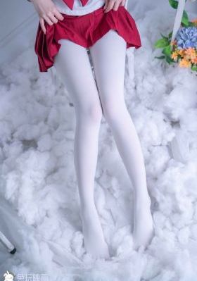 制服丝袜日日_BD韩语神马在线观看