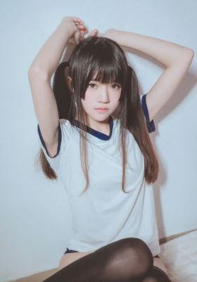 中文字幕制服丝袜第一页_DVDBD在线观看